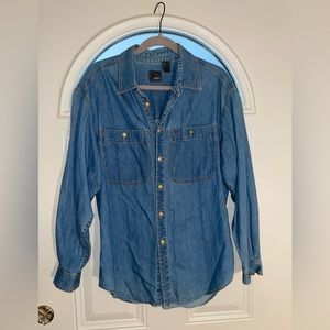 Lizwear Denim button-down shirt, size Medium